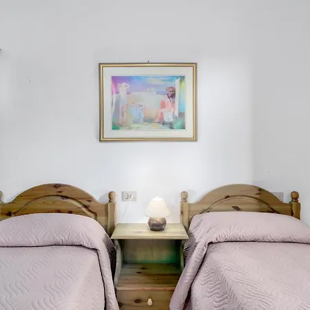 Casa vacanze Al Centro Del Paese San Teodoro (Sardinia)